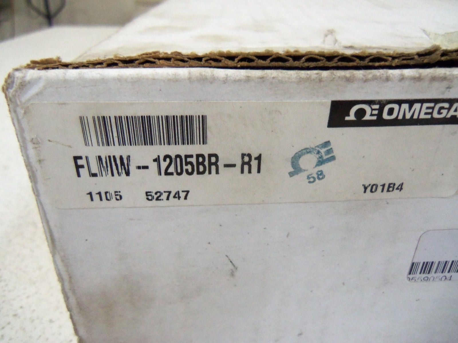 OMEGA IN-LINE LIQUID FLOW METER FLMW-1205BR-R1 *NEW IN BOX*