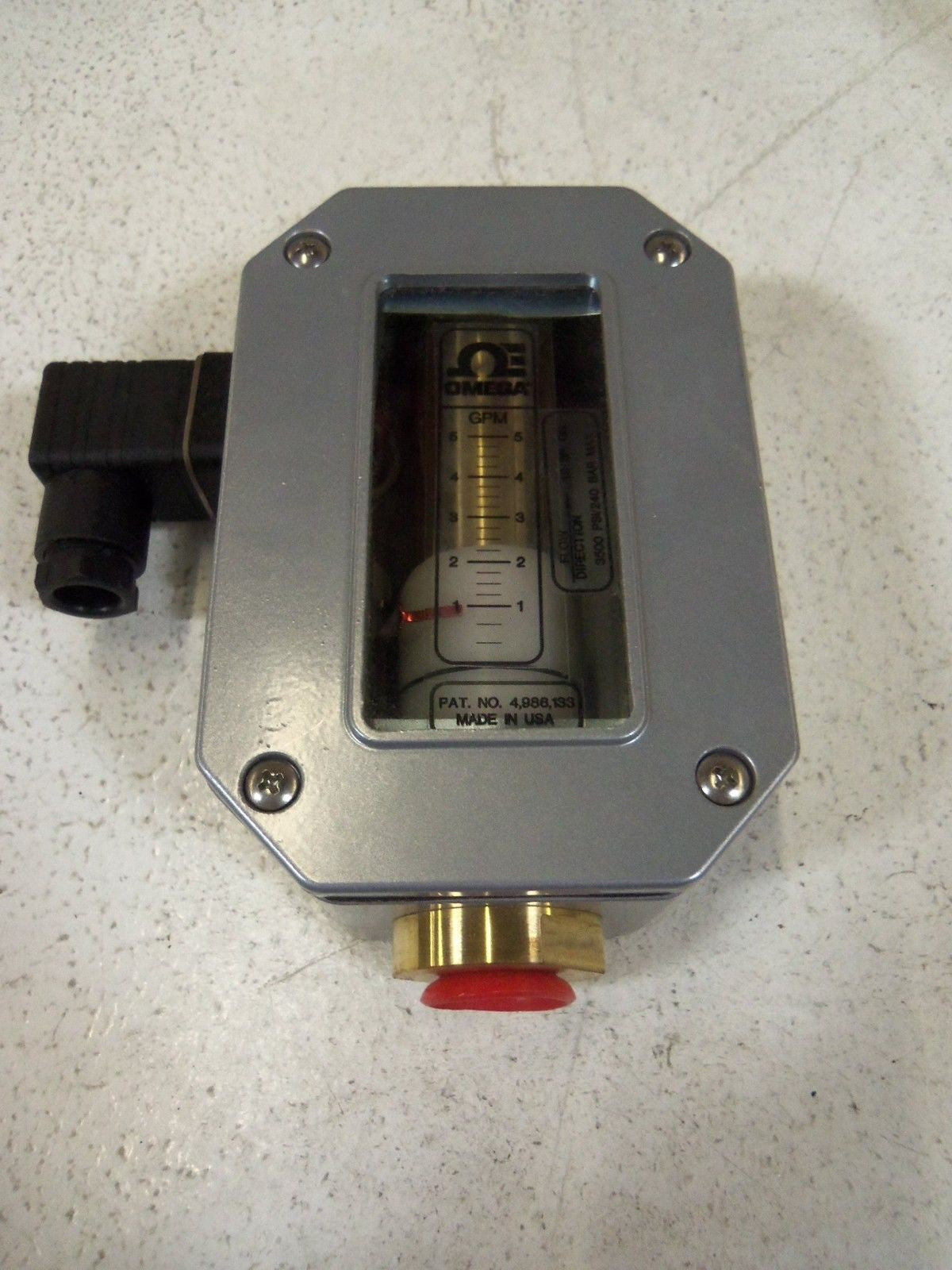 OMEGA IN-LINE LIQUID FLOW METER FLMW-1205BR-R1 *NEW IN BOX*