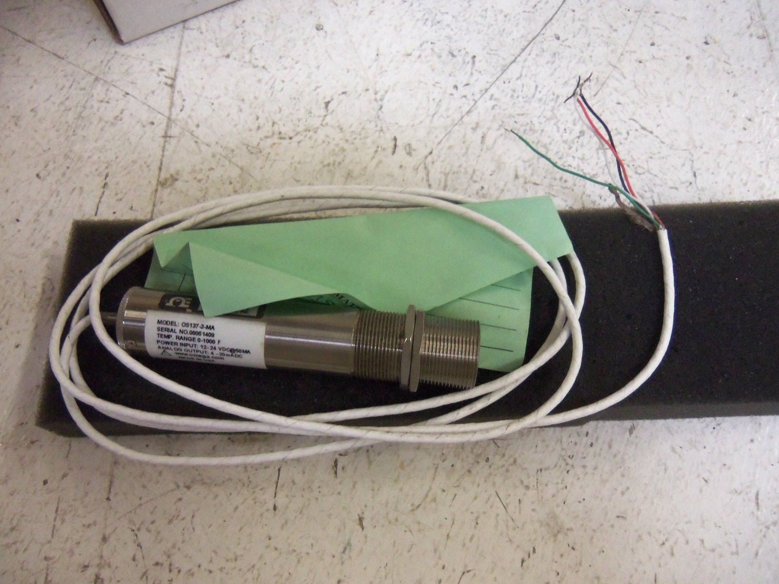 OMEGA OS137-3-MA *USED*
