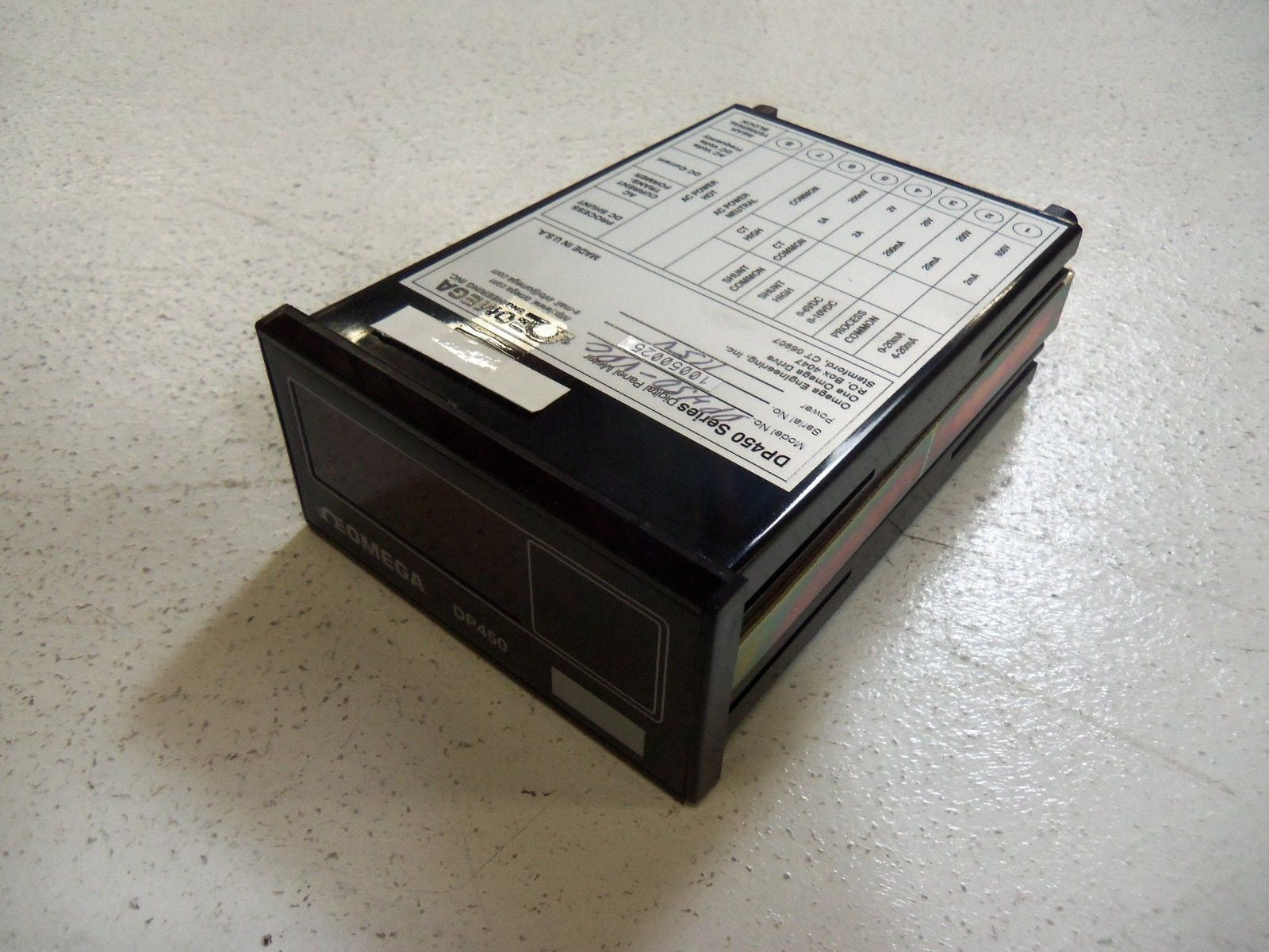 OMEGA PANEL METER DP450-VDC *USED*