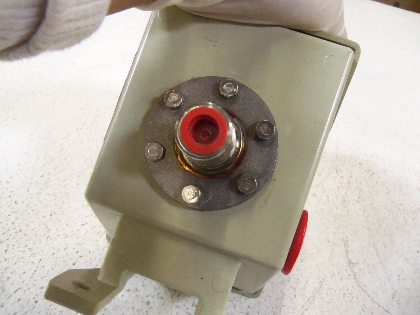 OMEGA PRESSURE SWITCH PSW-311 *NEW IN BOX*