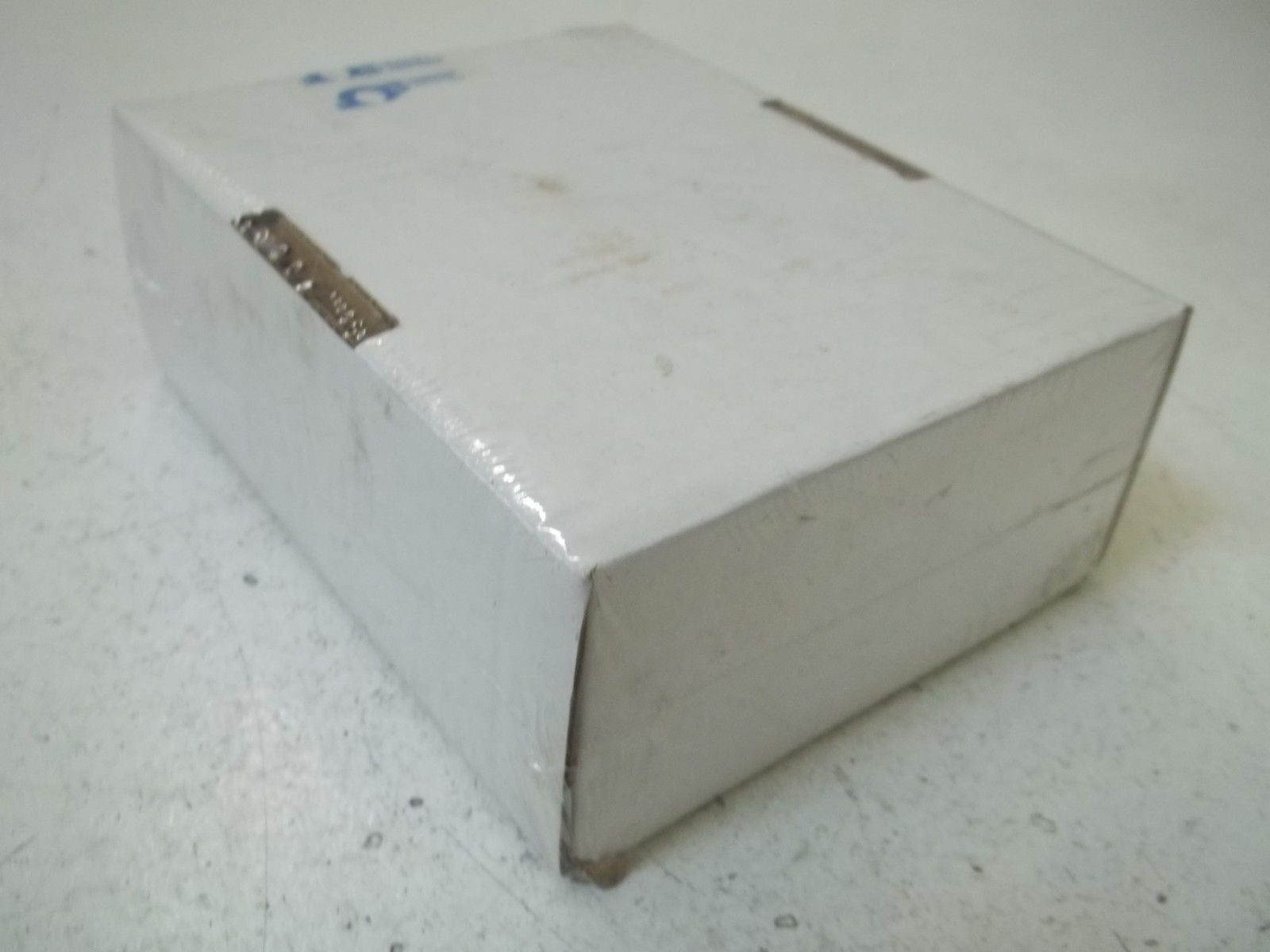 OMEGA TX92A-4 TEMPERATURE TRANSMITTER *FACTORY SEALED*