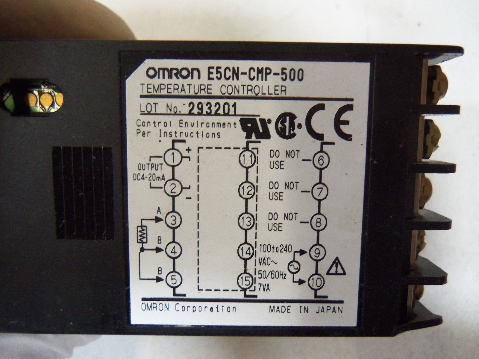 OMROM E5CN-CMP-500 TEMPERATURE CONTROLLER *USED*