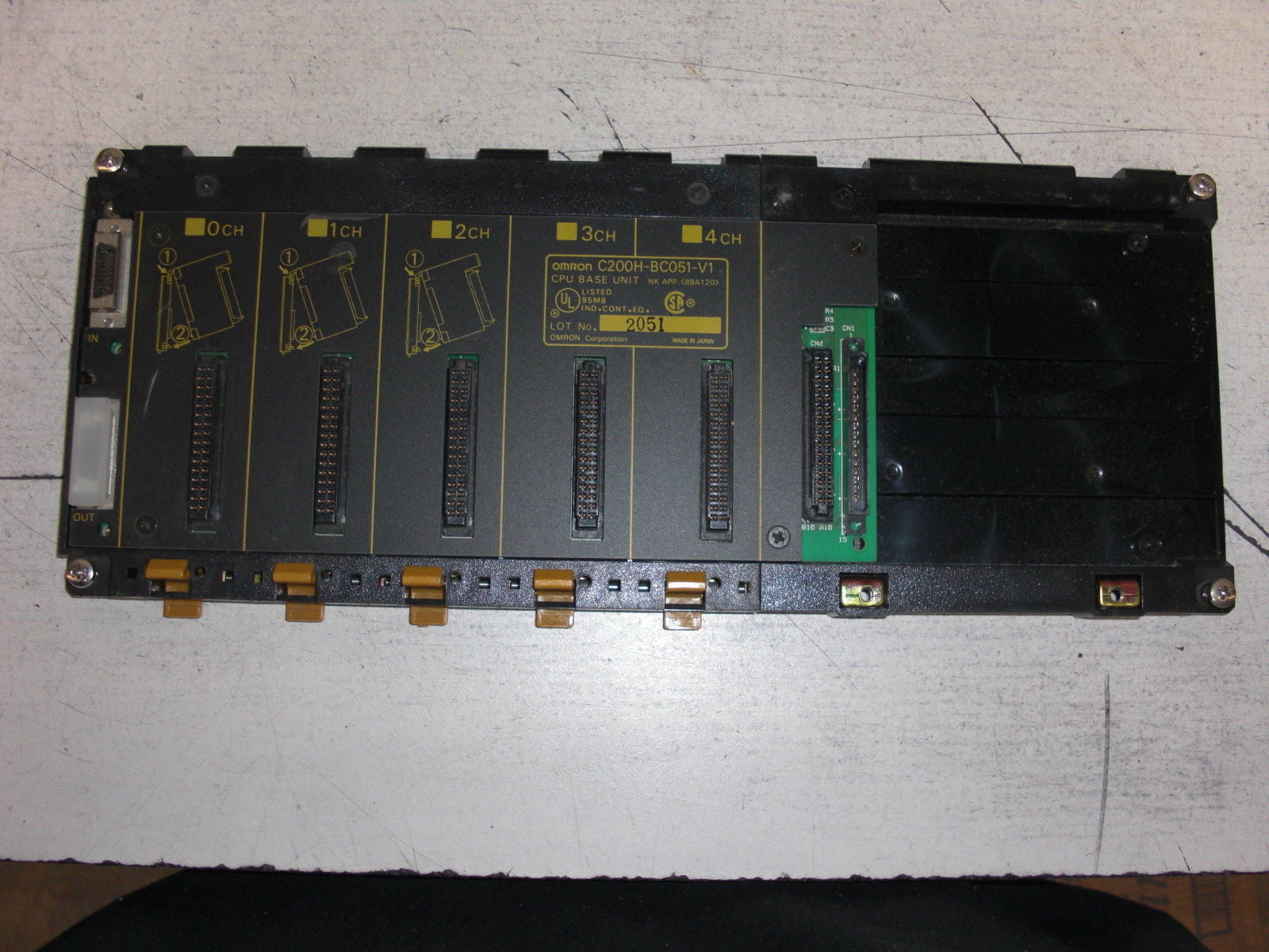 OMRON C200H-BC051-V1 *USED*