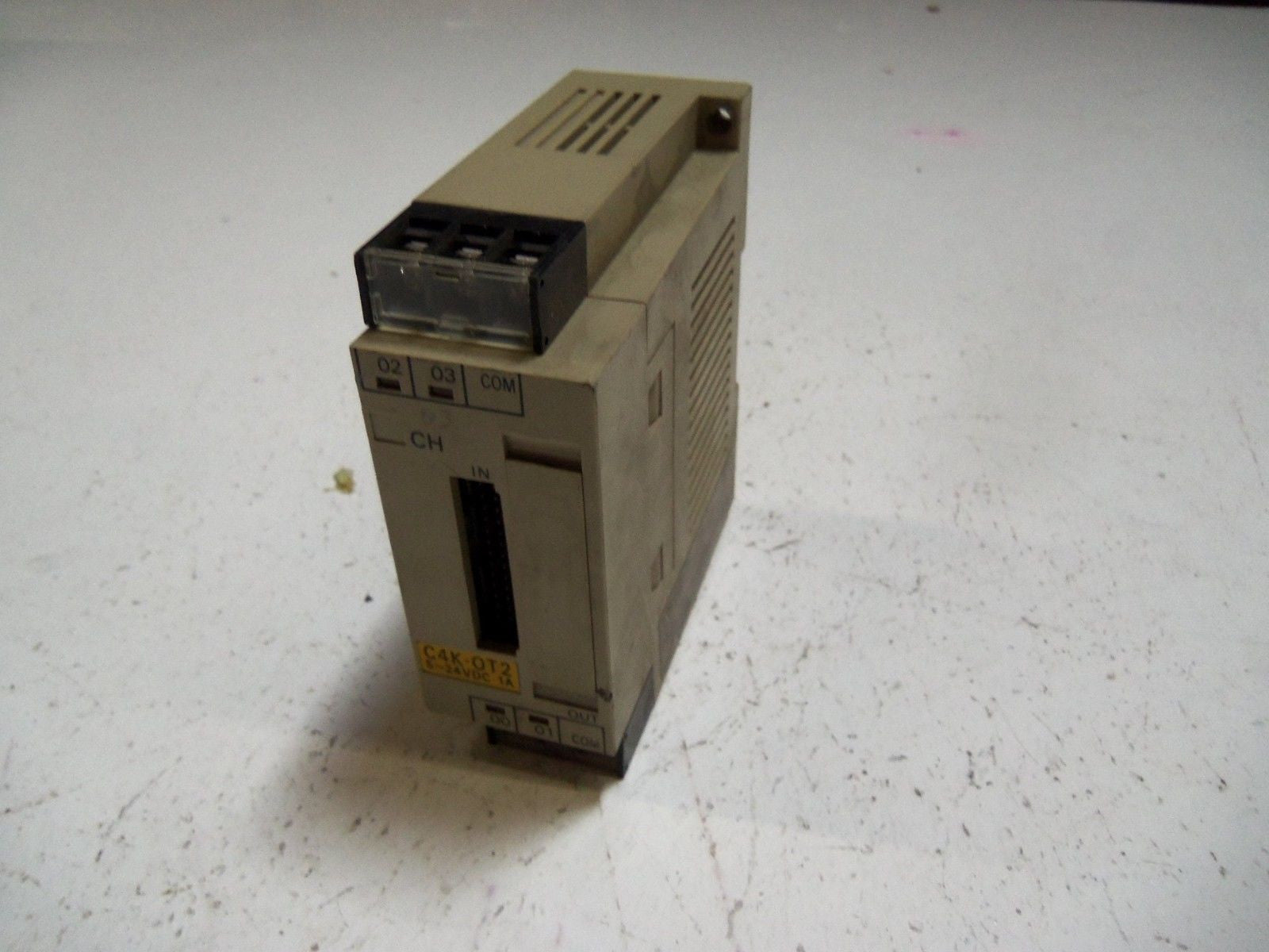 OMRON C4K-0T2 4 POINT OUTPUT *USED*