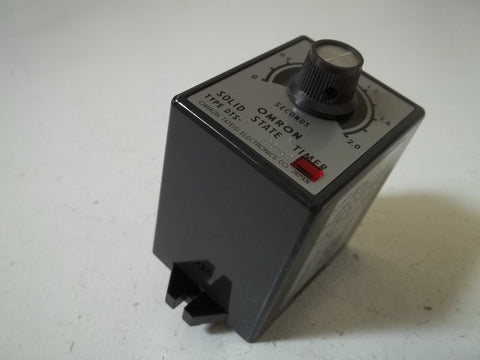 OMRON DTS-100VAC SOLID STATE RELAY *USED*