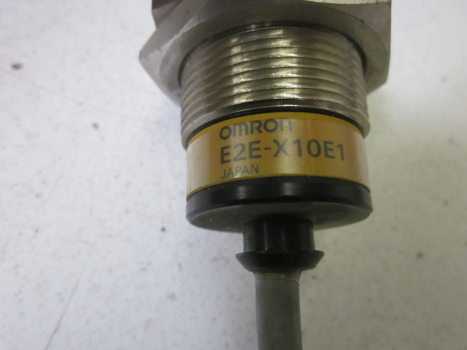 OMRON E2E-X10E1 *USED*