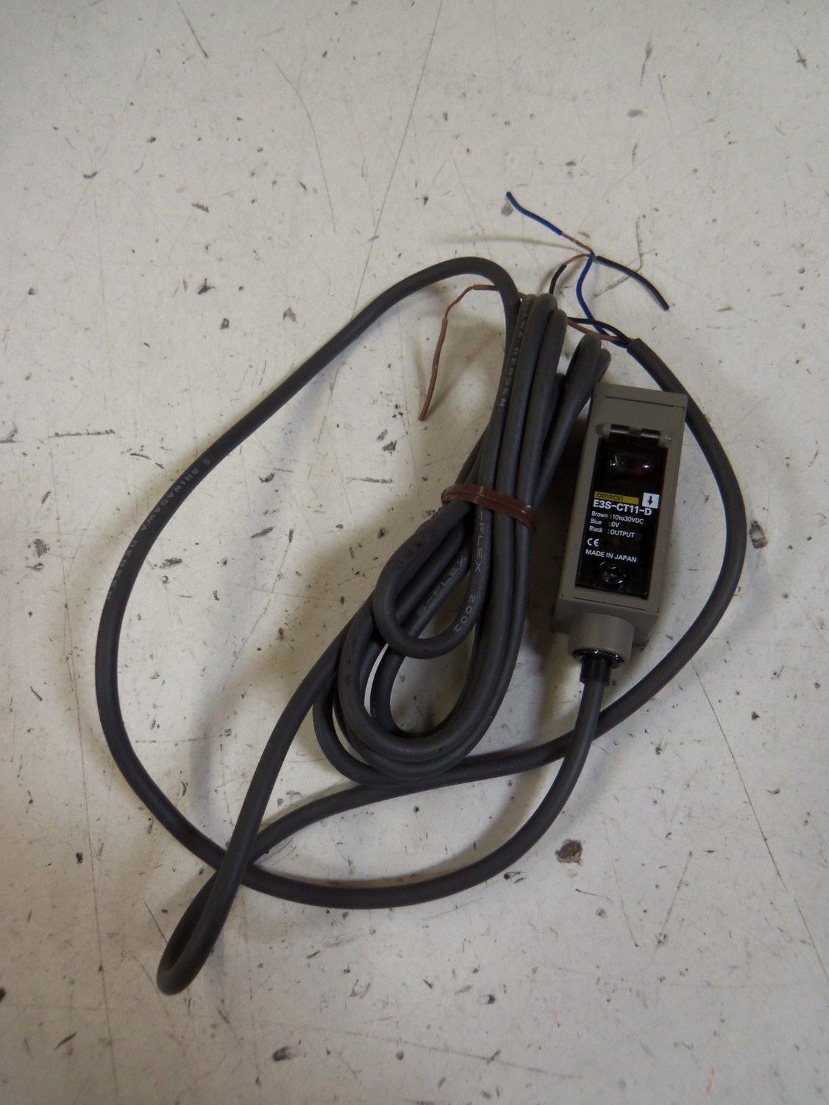 OMRON E36-CT11-D *NEW NO BOX*