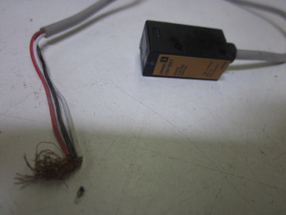OMRON E3H-1DC1 PHOTO ELECTRIC SWITCH *USED*