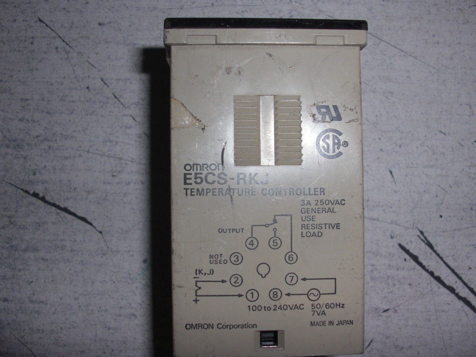 OMRON E5CS-RKJ *USED*