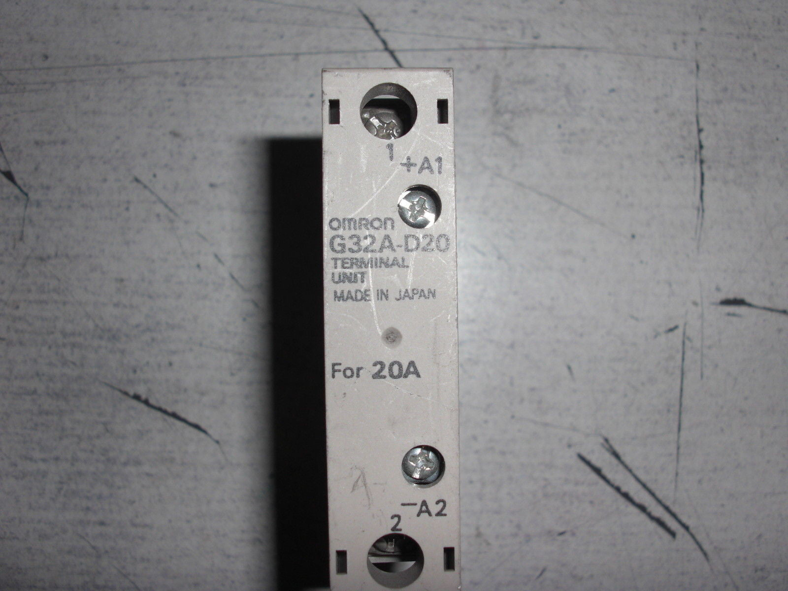 OMRON G-32A-D20 *USED*
