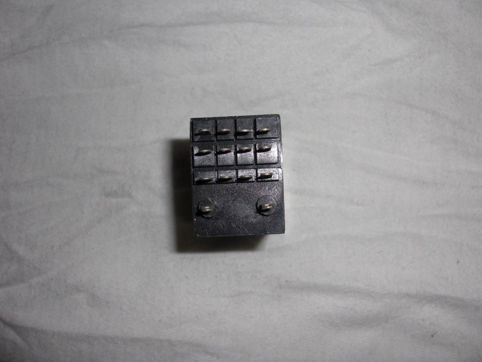 OMRON G2A-432A-N *USED*