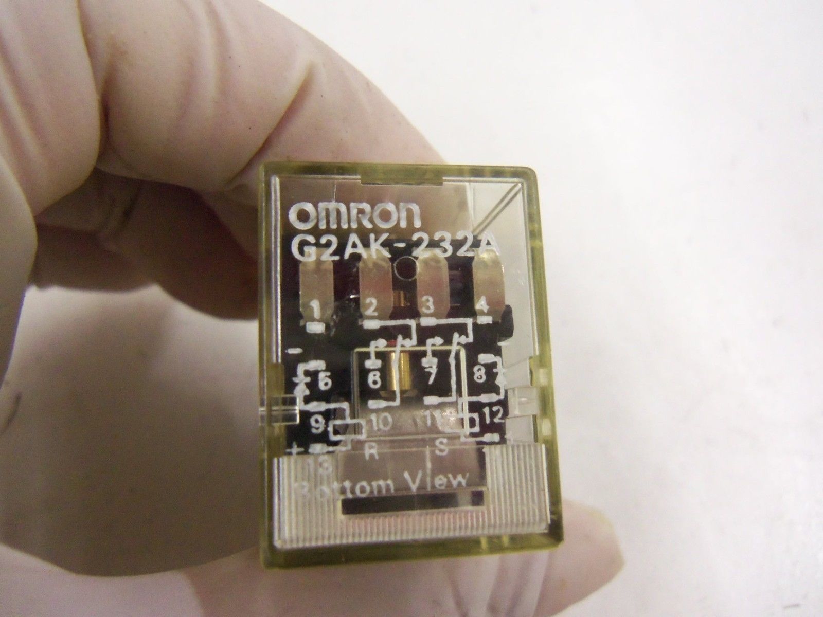 OMRON G2AK-232A 24VDC *NEW NO BOX *