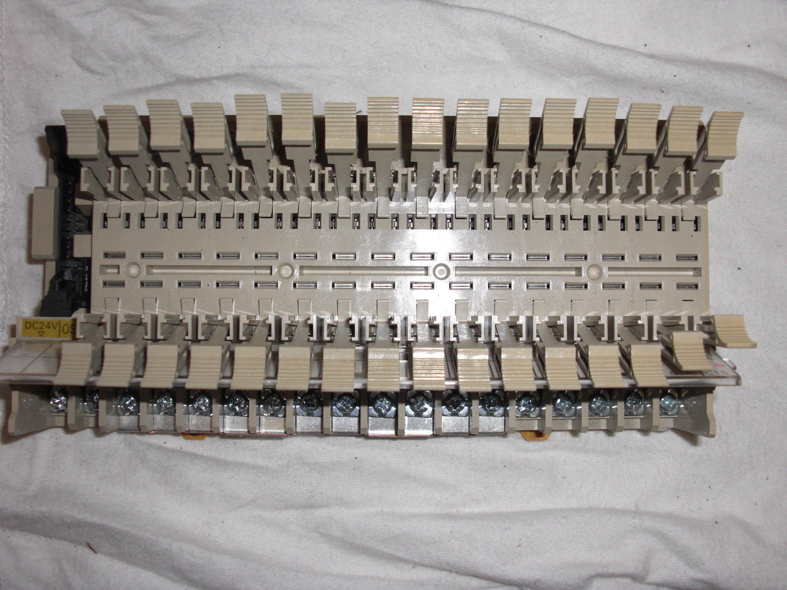 OMRON G7TC-OC16 *USED*
