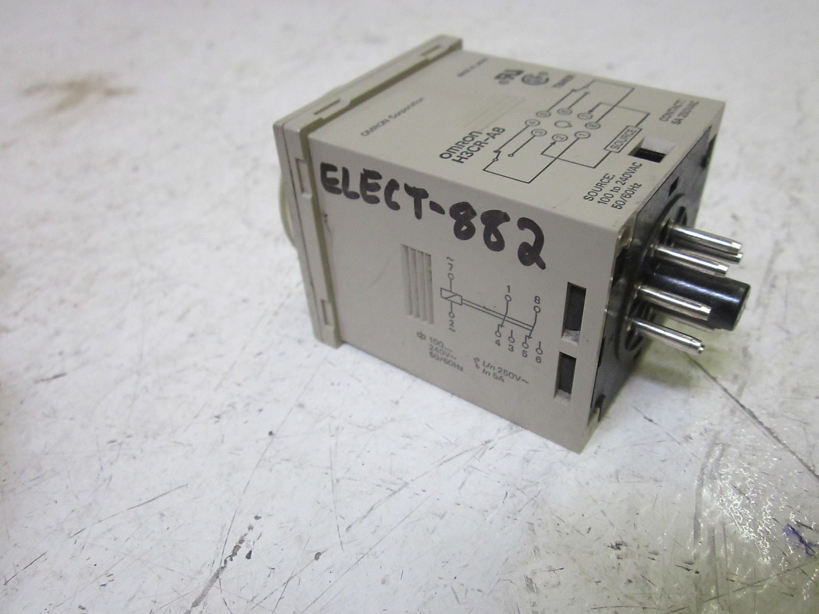 OMRON H3CR-A8 TIMER 0-1.2 SEC. 100-240VAC *USED*