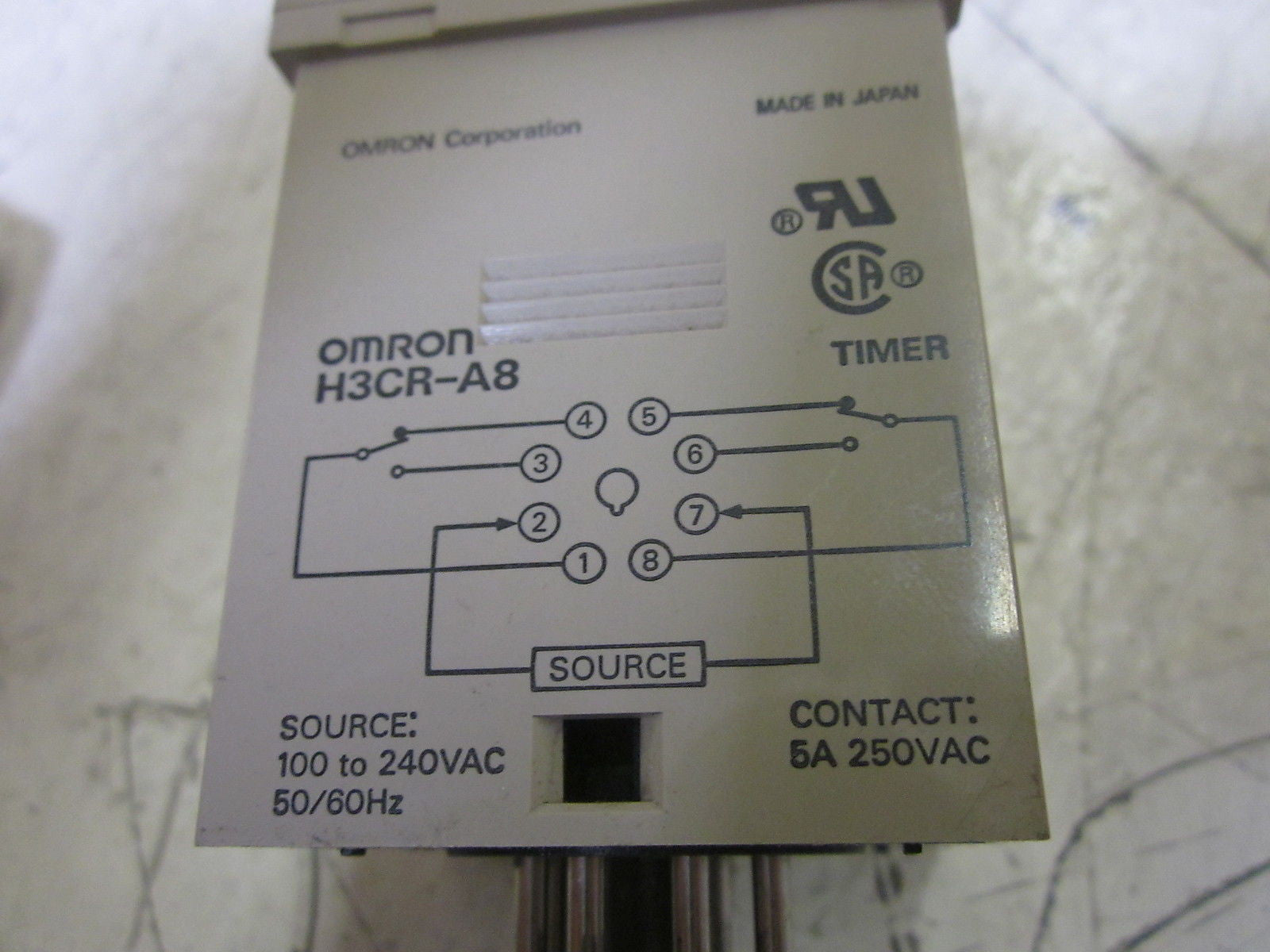 OMRON H3CR-A8 TIMER 0-1.2 SEC. 100-240VAC *USED*