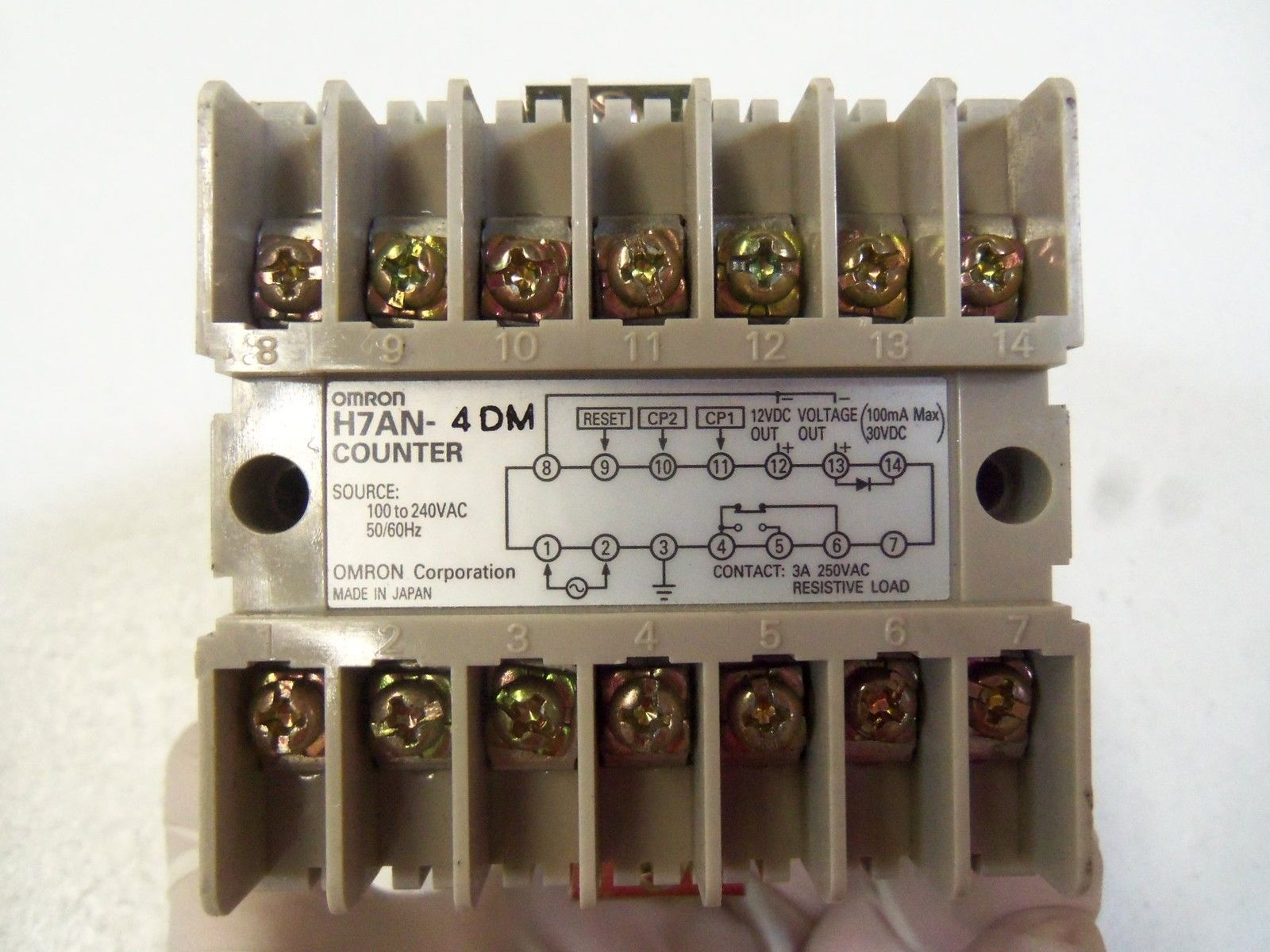 OMRON H7AN-4DM *USED*