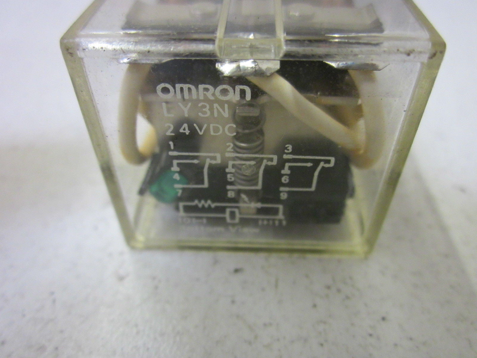 OMRON LY3N 24VDC *NEW NO BOX*