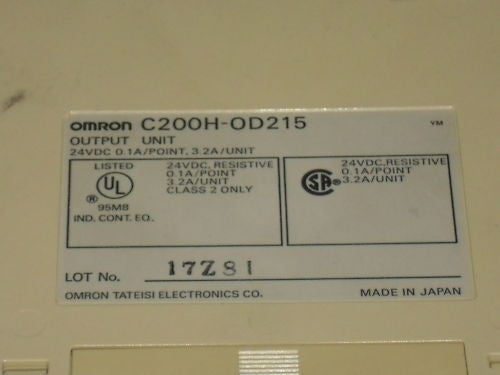OMRON OUTPUT UNIT C200H-OD215 *USED*
