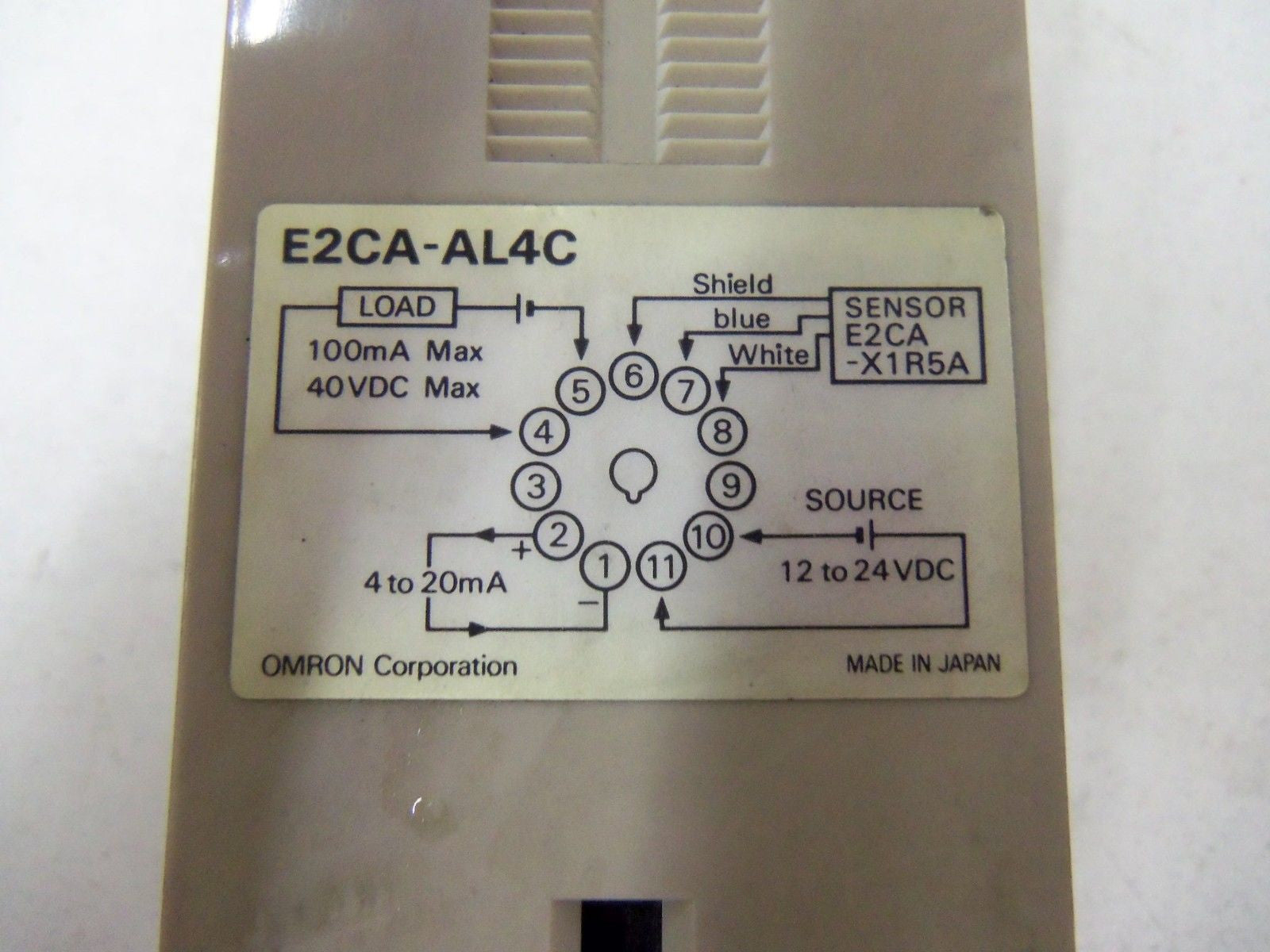 OMRON PROXIMITY SENSOR AMPLIFIER (DC) E2CA-AL4C *USED*