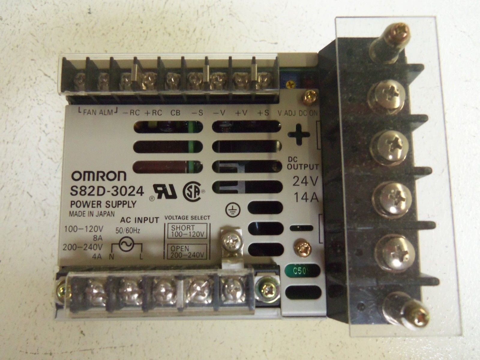 Omron S82D3024 NSFP ** GENUINE ** S82D 3024