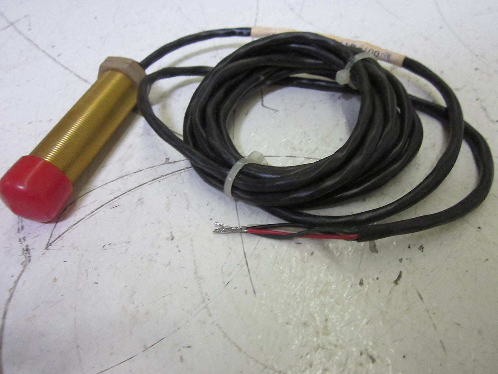 OPCON 1261B-100 PHOTOELECTRIC LIGHT MODULE *USED*