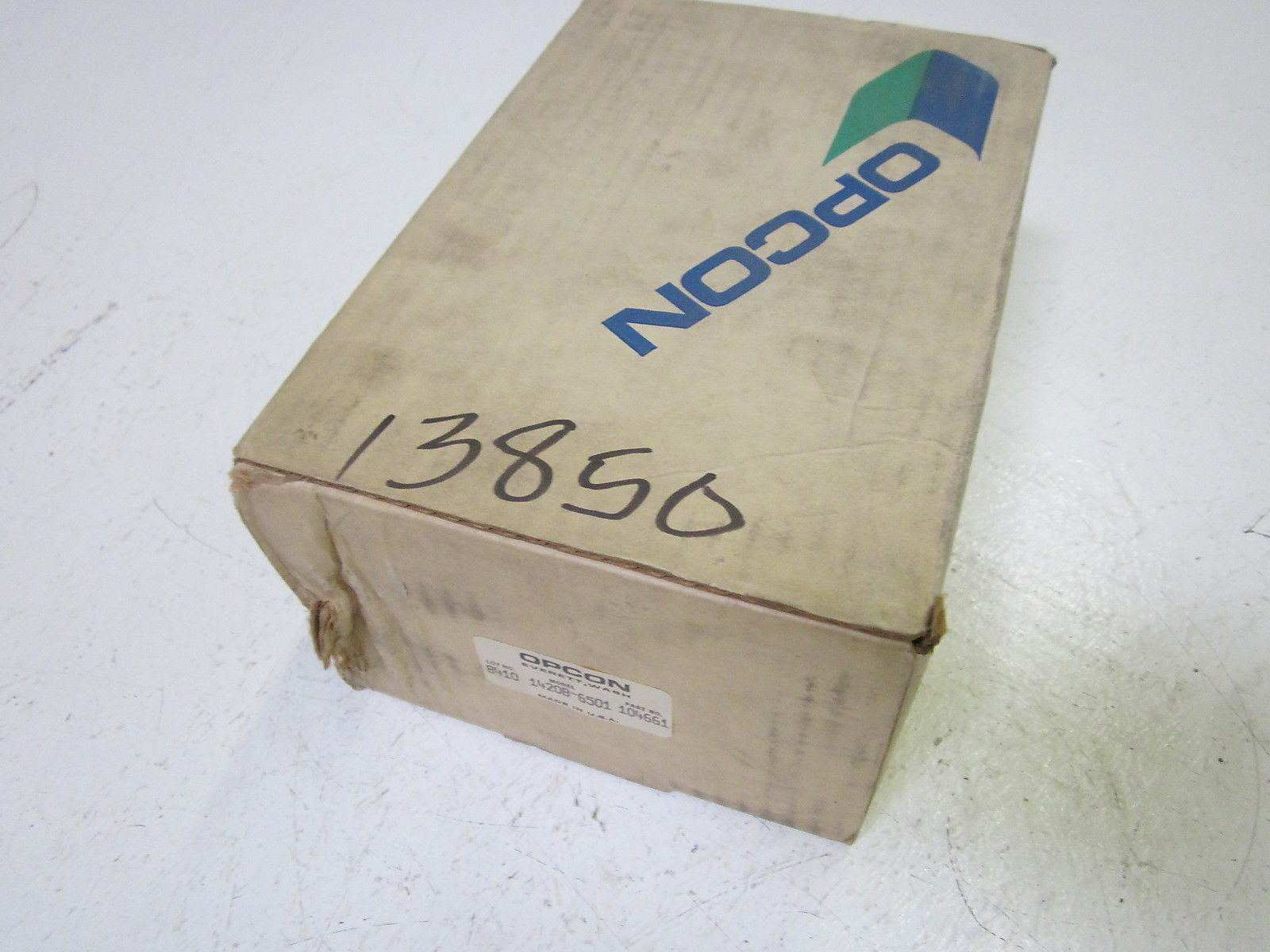 OPCON 1420B-6501 PHOTOELECTRIC SENSOR 115VAC *NEW IN BOX*