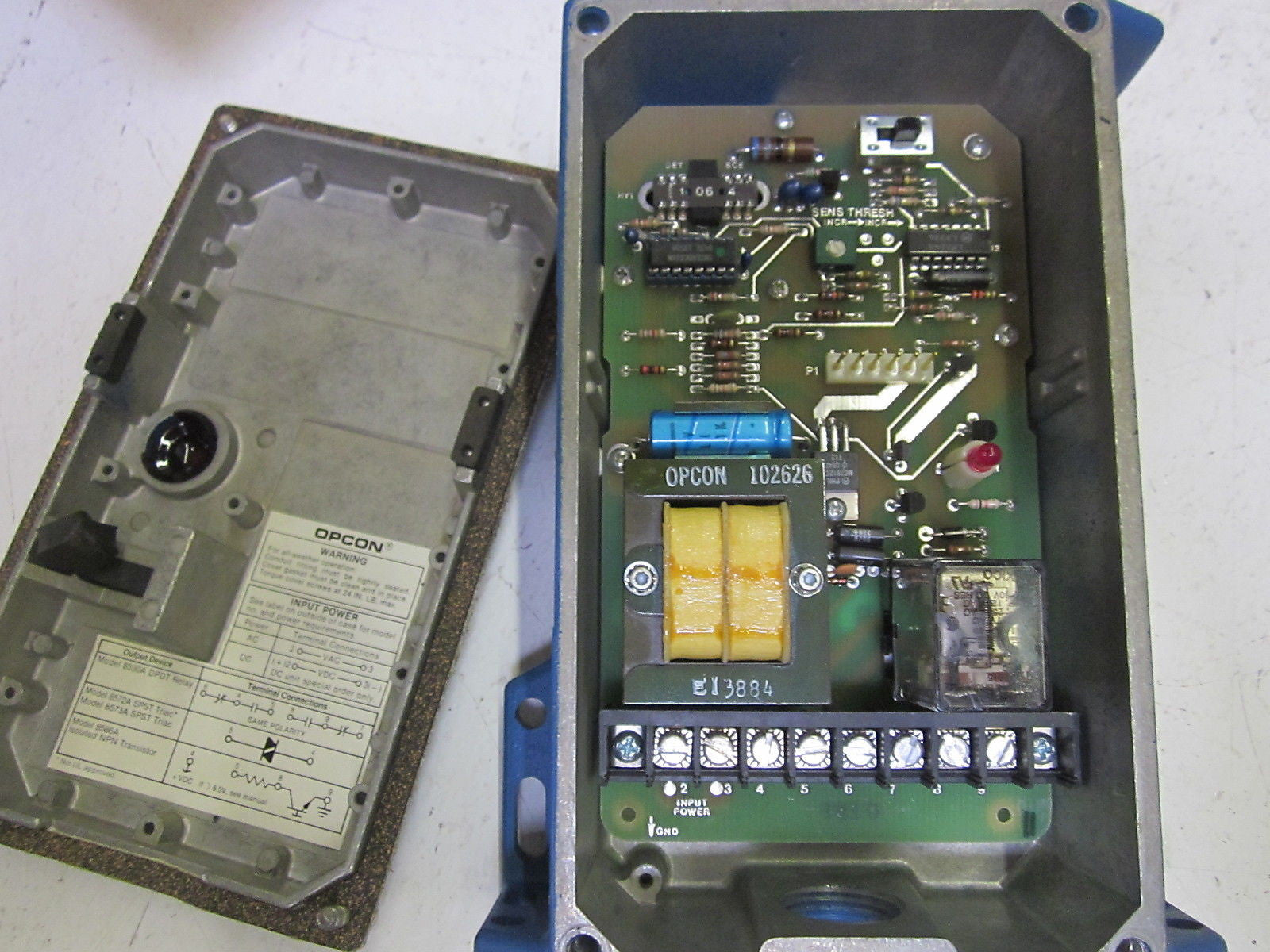 OPCON 1420B-6501 PHOTOELECTRIC SENSOR 115VAC *NEW IN BOX*