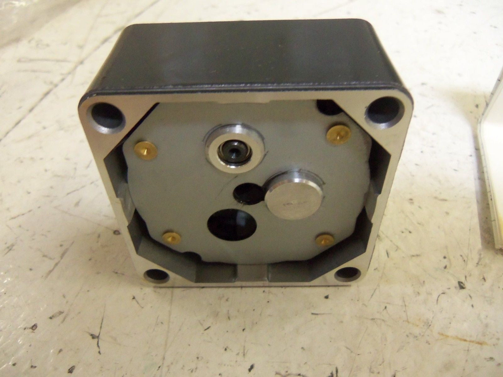 ORIENTAL MOTOR 2GN6K GEARHEAD *NEW IN BOX*