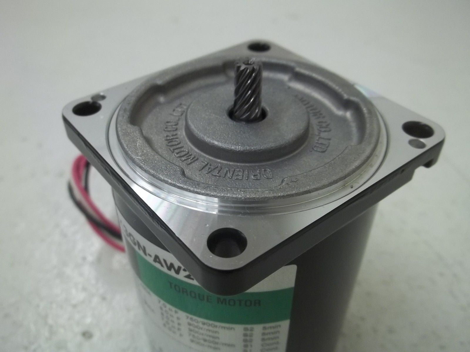 ORIENTAL MOTOR 2TK3GN-AW2U TORQUE MOTOR *NEW IN BOX*