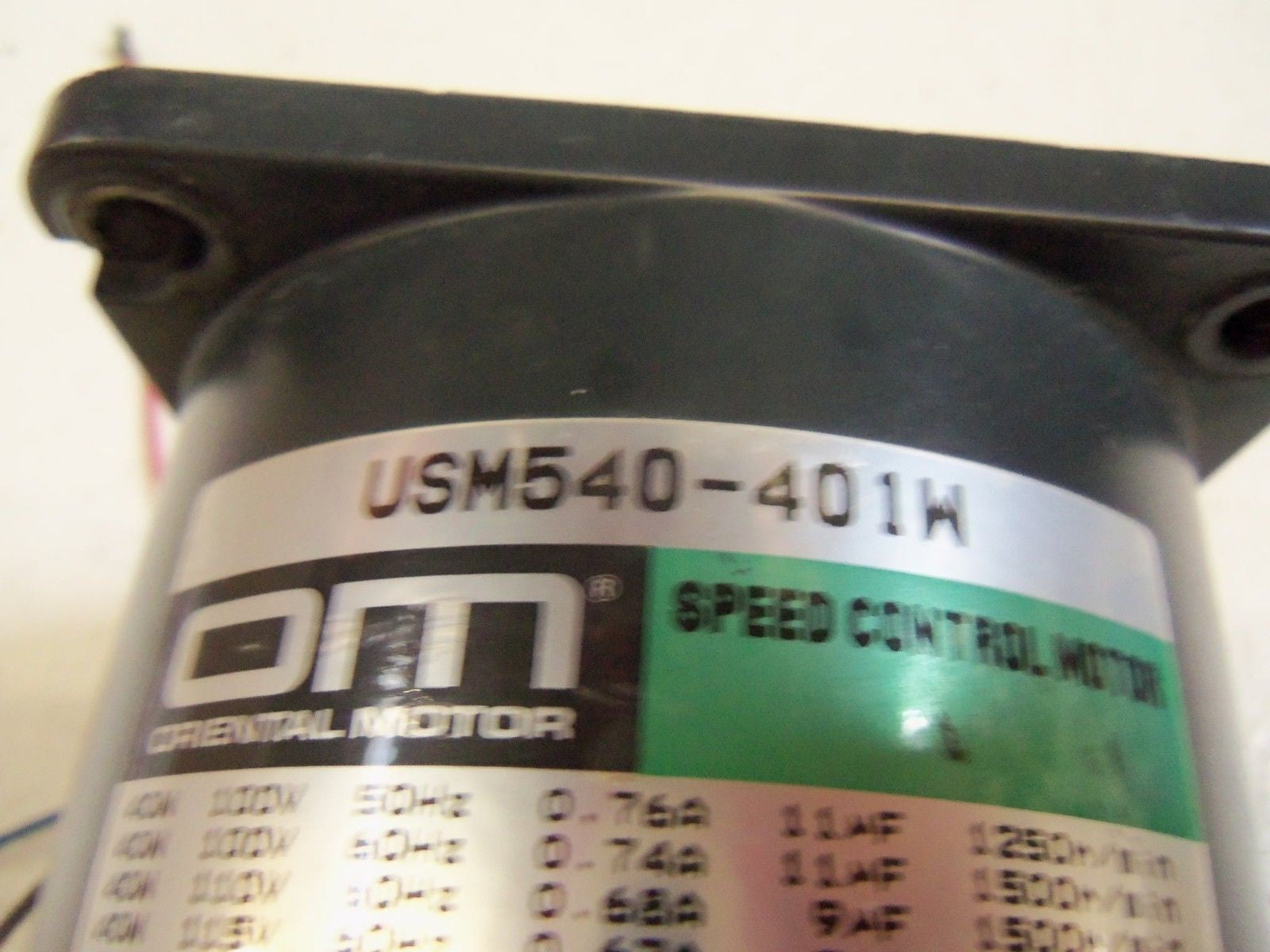 ORIENTAL MOTOR USM540-401W SPEED CONTROL MOTOR *USED*