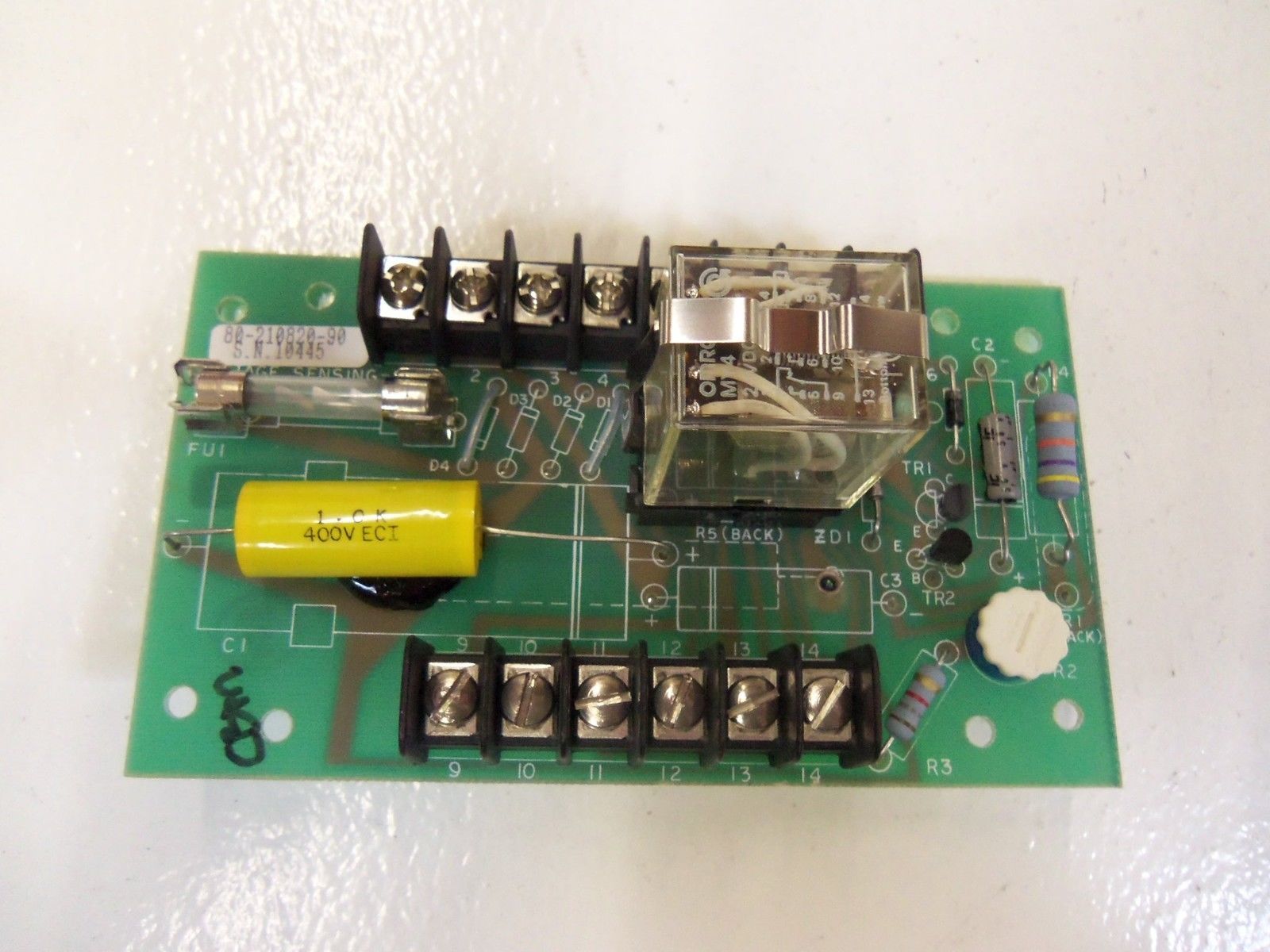 OSCILLATOR 80-210820-90 *USED*