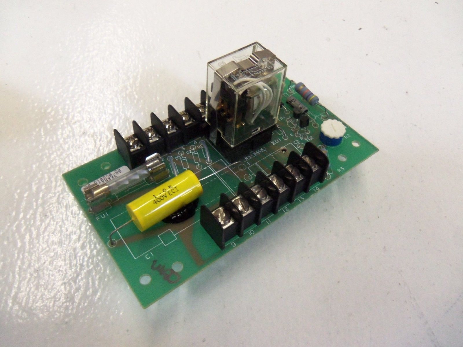 OSCILLATOR 80-210820-90 *USED*