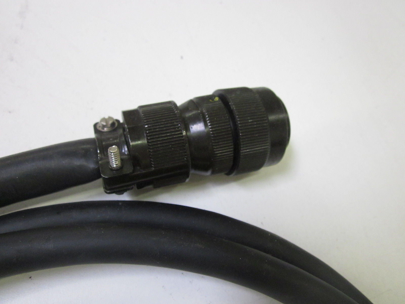 2004-T894 58422 CABLE *NEW NO BOX*