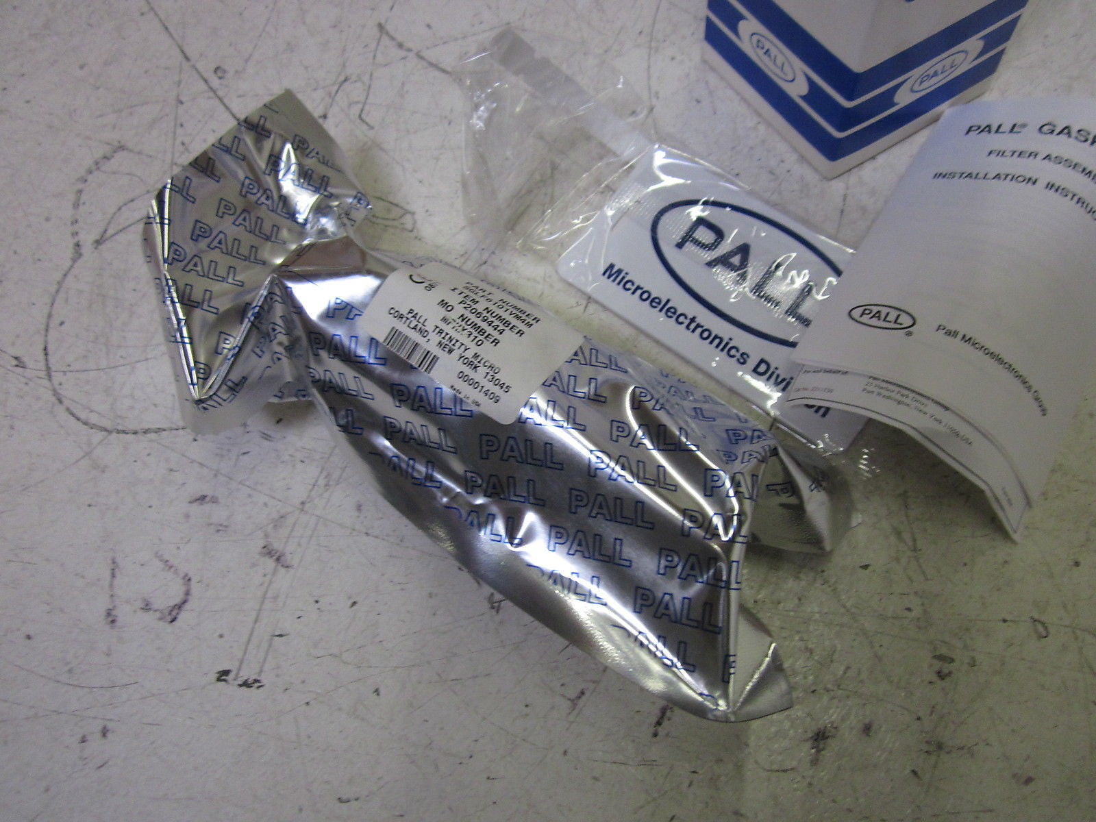 PALL SGLF6101VM4M FILTER *NEW IN BOX*
