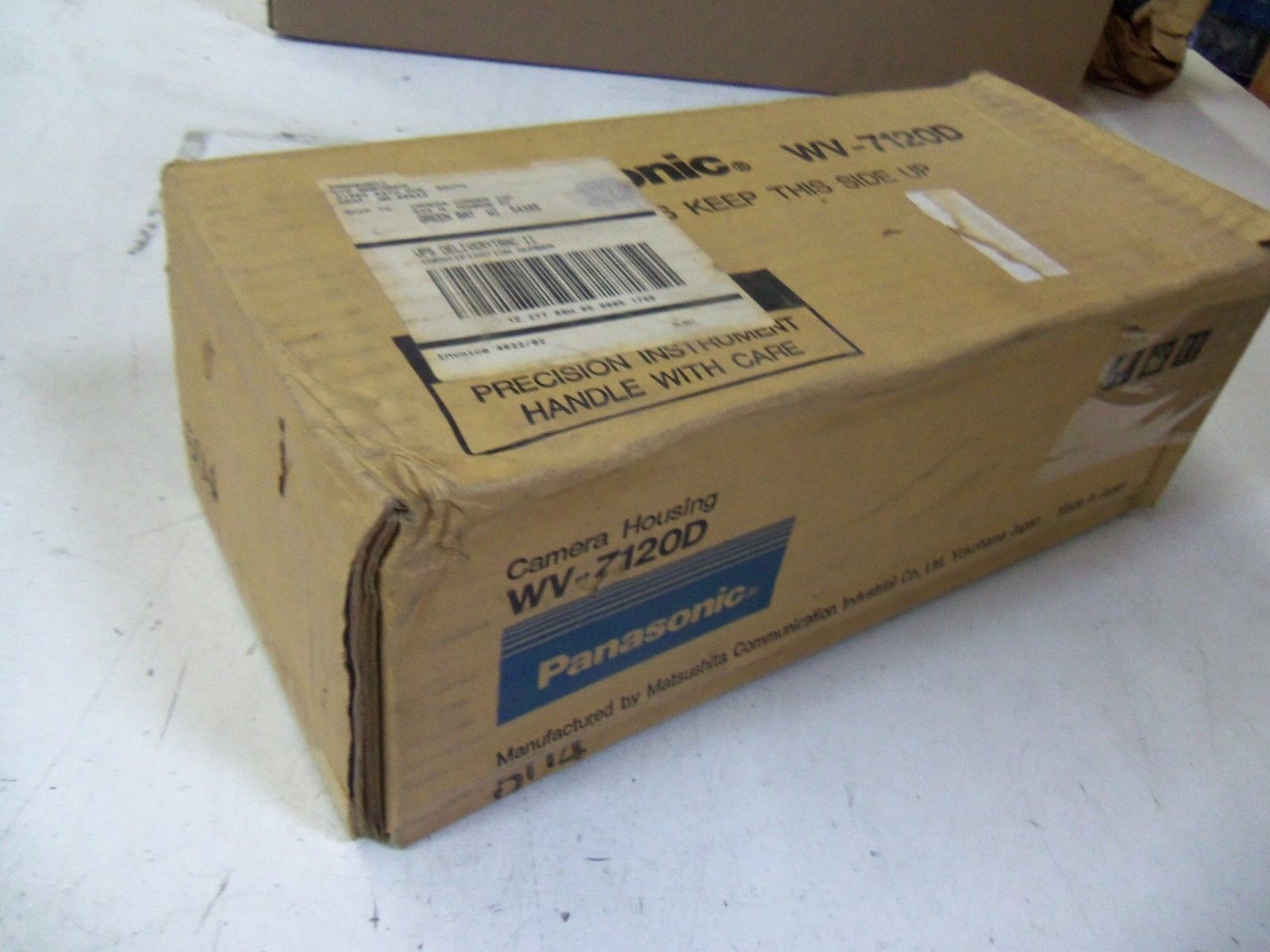 PANASONIC WV-7120D *NEW IN BOX*