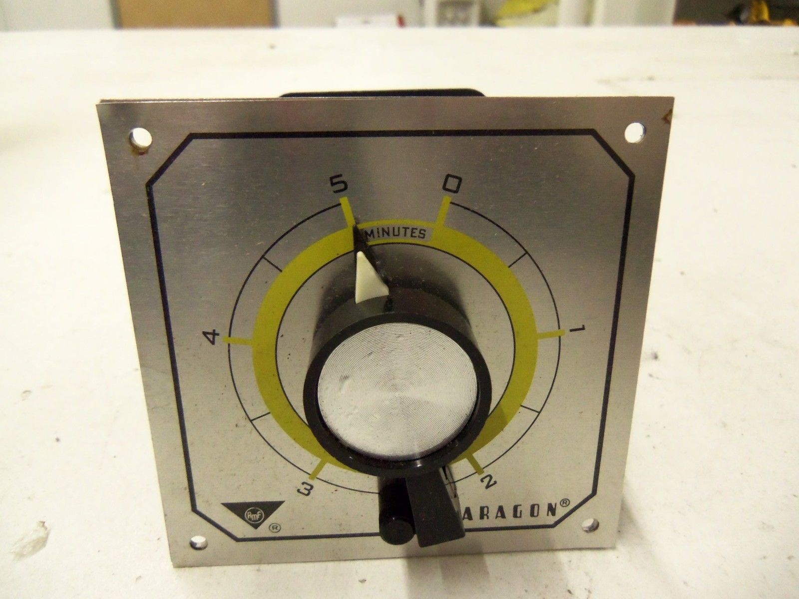 PARAGON 533-025-0 *NEW IN BOX*