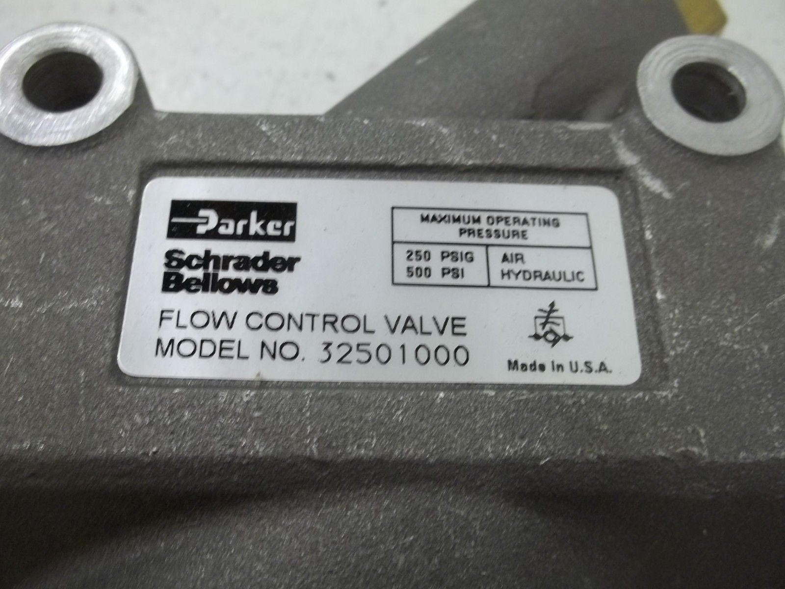 PARKER 032501000 1" FLOW CONTROL VALVE *NEW IN BOX*