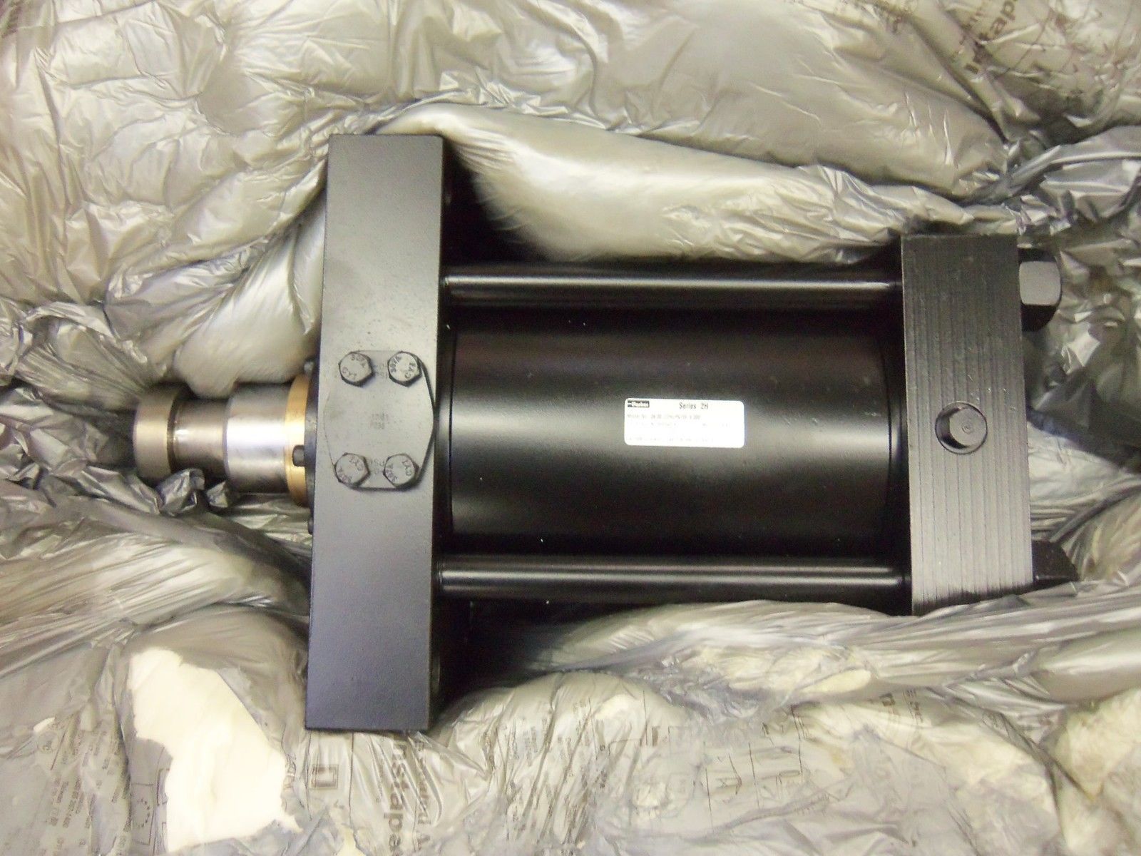 PARKER 06.00JJ2HLPS155 VALVE *USED*