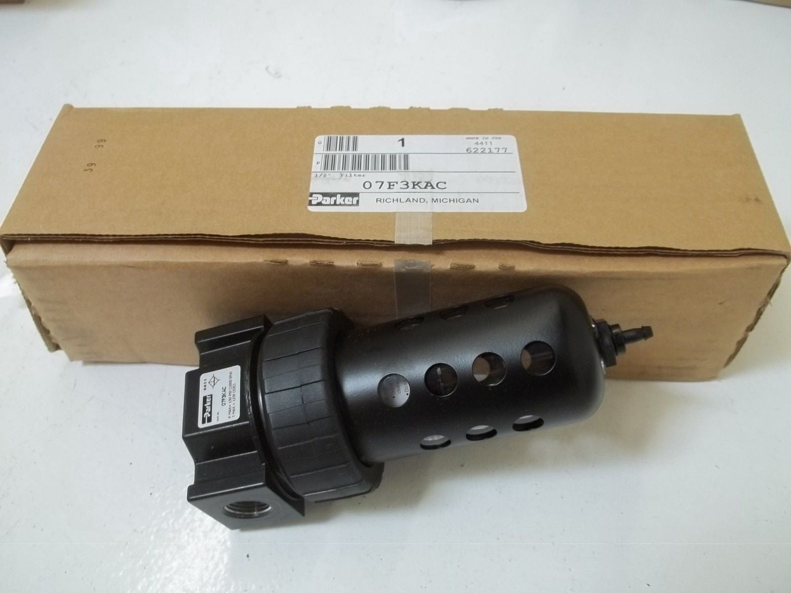 PARKER 07F3KAC *NEW IN BOX*