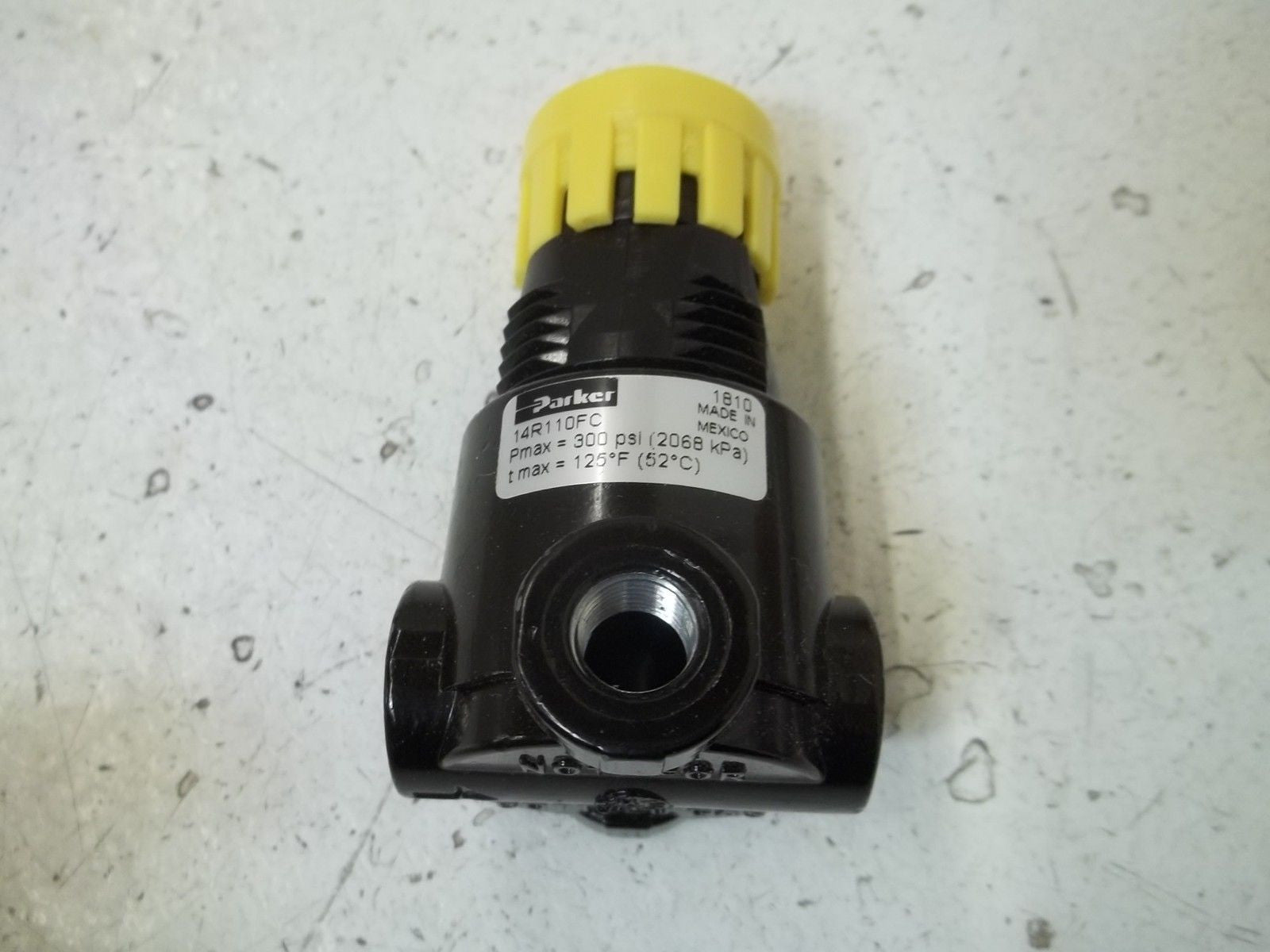 PARKER 14R110FC REGULATOR 1/4" *NEW IN BOX*