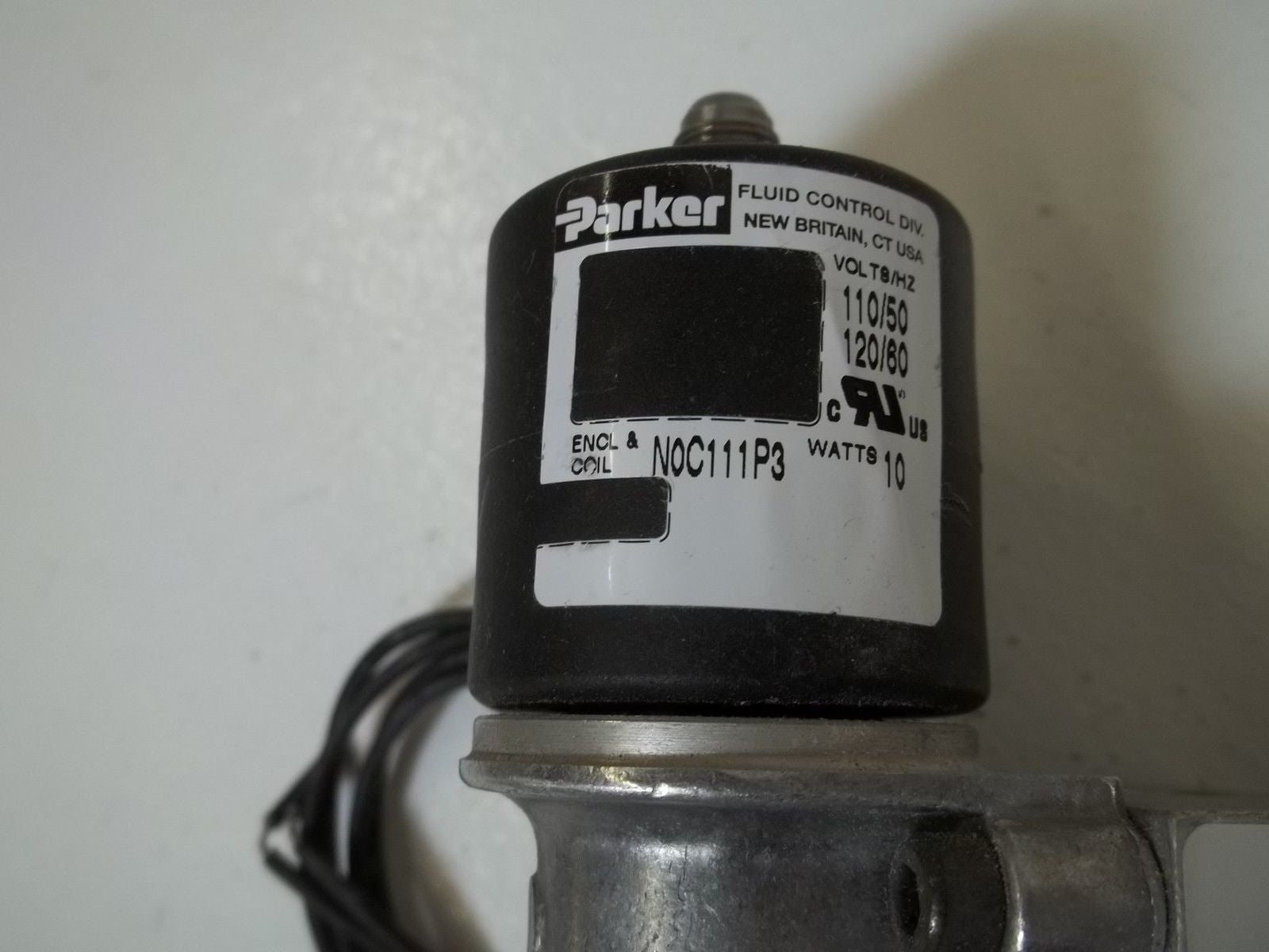 PARKER 315010110 4-WAY SINGLE SOLENOID VALVE *NEW*
