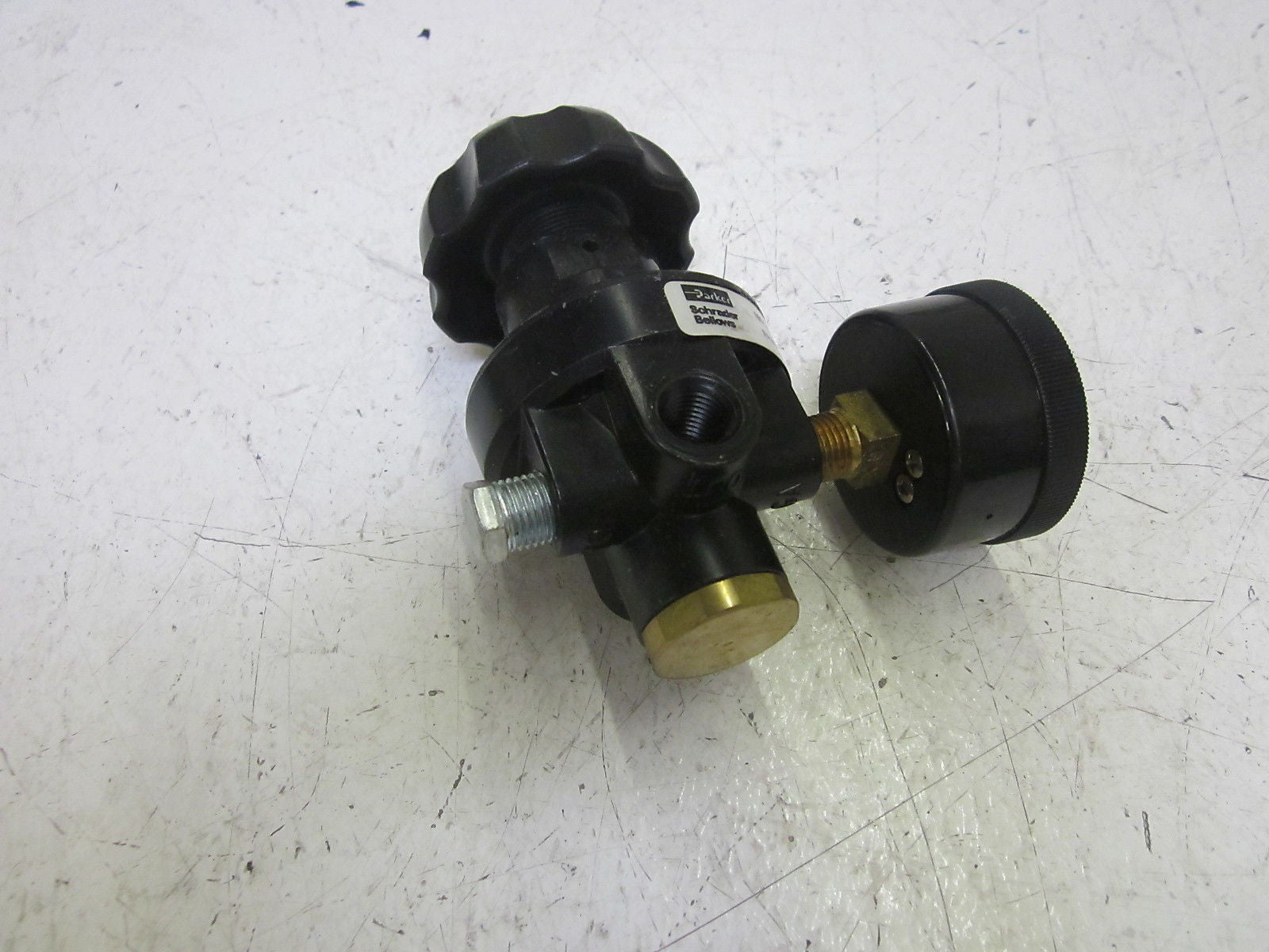 PARKER 35602200 REGULATOR 5-125 PSIG *USED*