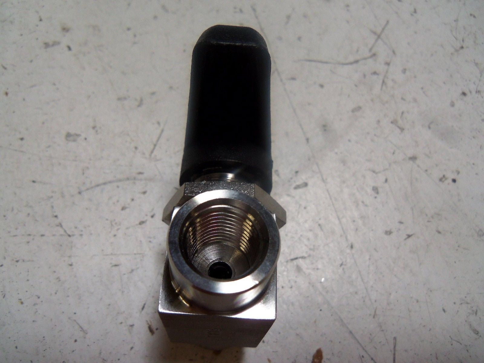 PARKER 4F-MB6LPFA-SSP MINIATURE BALL VALVE *NEW IN BOX*
