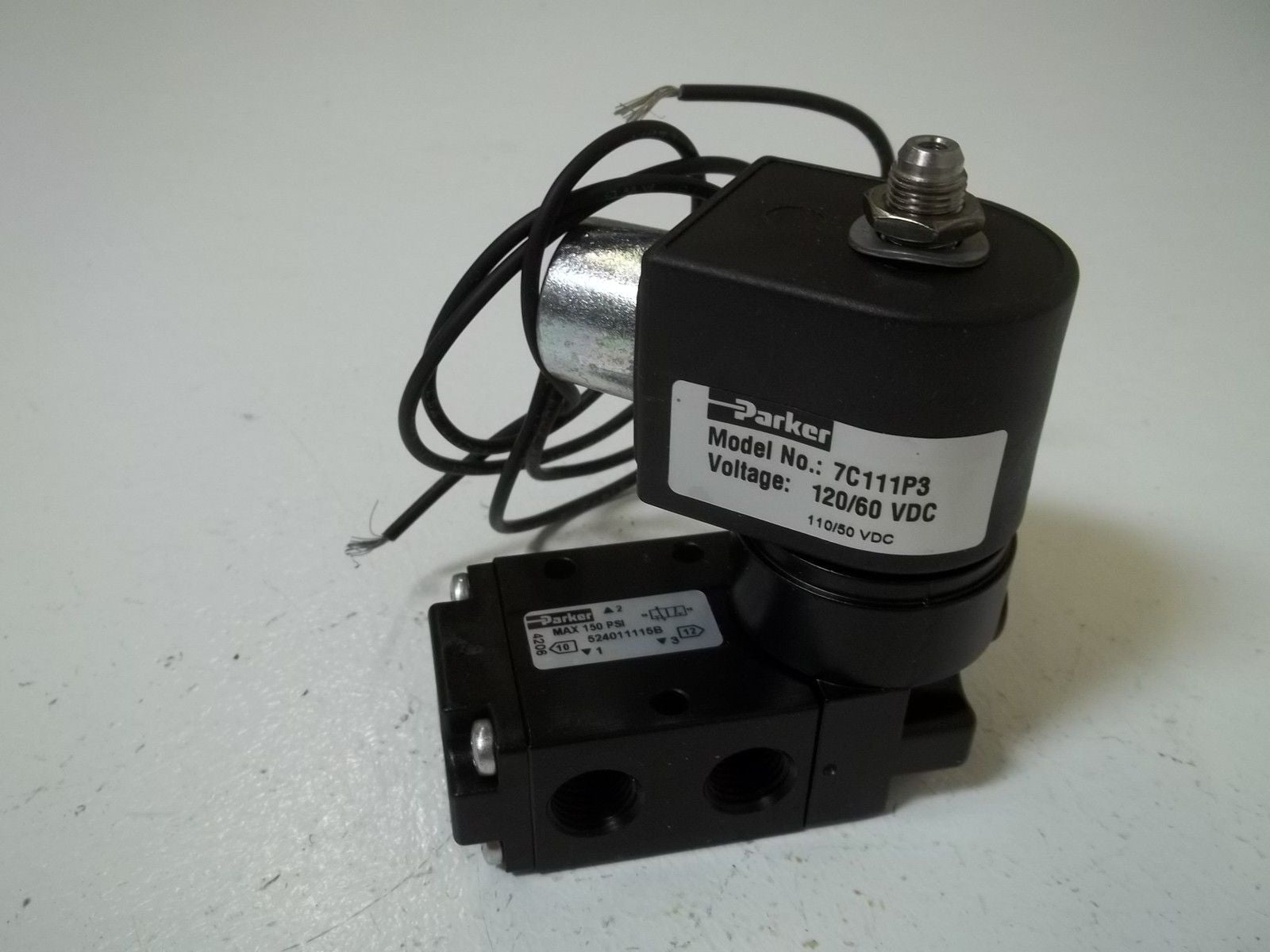 PARKER 524011115B 3-WAY 2-POS SOL/SPR RET VALVE *USED*