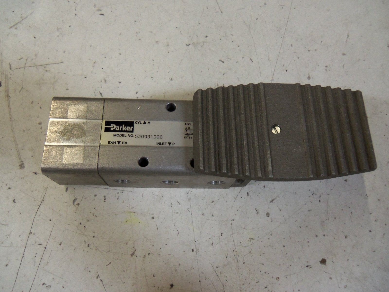 PARKER 530931000 *USED*