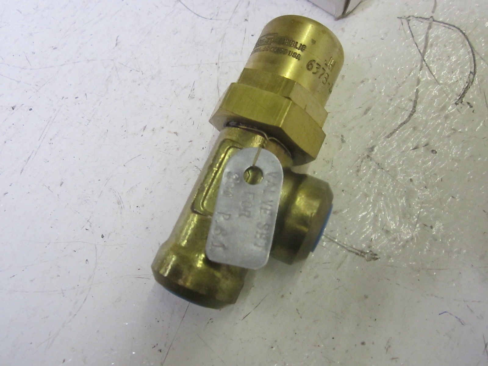PARKER 637B-4-1/4-2 RELIEF VALVE 2-WAY *NEW IN BOX*
