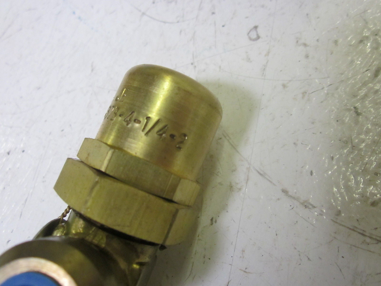 PARKER 637B-4-1/4-2 RELIEF VALVE 2-WAY *NEW IN BOX*