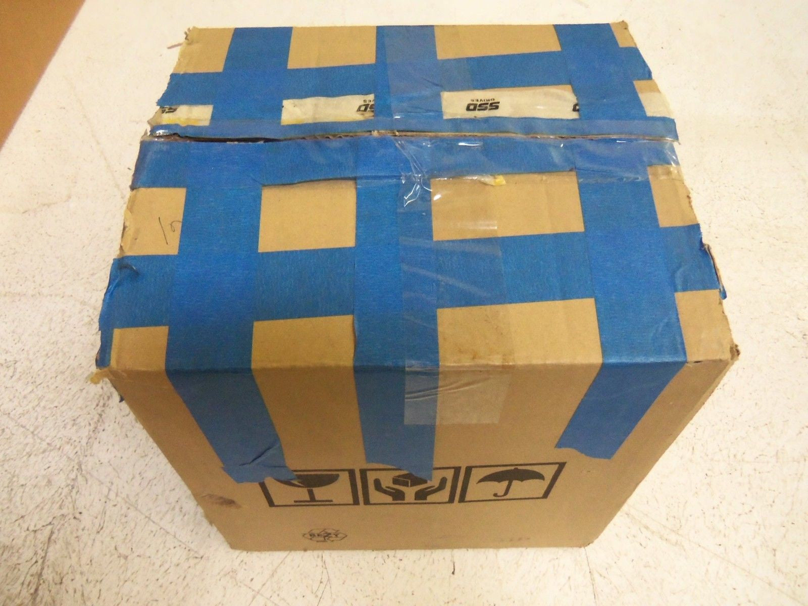 PARKER 690-431450B0-B00W00-B400 SSD DRIVE 690+0002/460/1BN *NEW IN BOX*