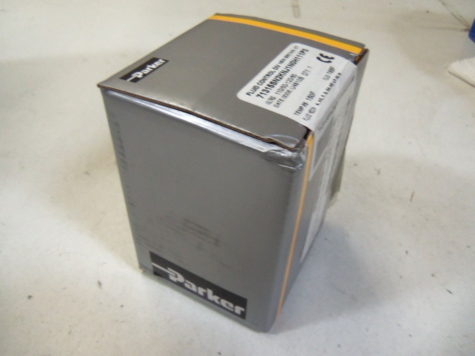 PARKER 71315SN2KNJ1N0H111P3 *FACTORY SEALED*